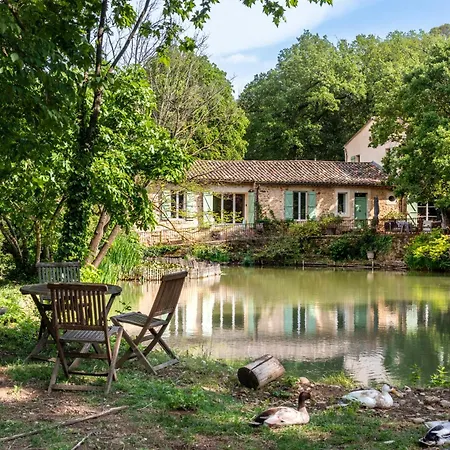 Le Moulin